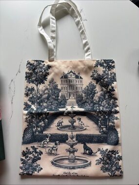 Canvas Tote with Scenic Toile Print - Blue on Cream